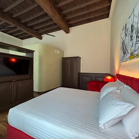 Palazzo Gambirasi Luxury Suite Roma