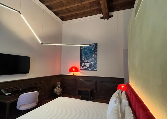 Palazzo Gambirasi Luxury Konukevi Roma