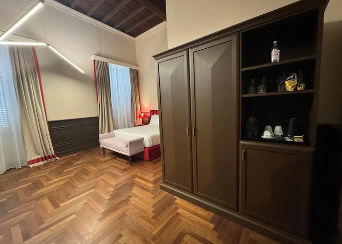 Pensjonat Palazzo Gambirasi Luxury 4*