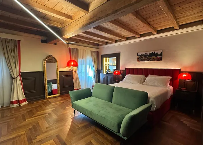 Palazzo Gambirasi Luxury 4*