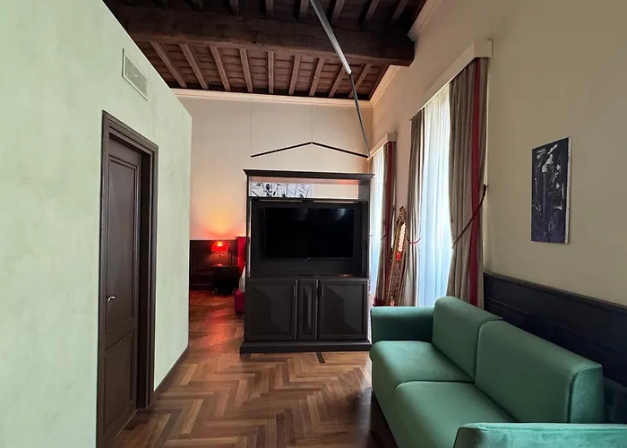 Palazzo Gambirasi Luxury 4*